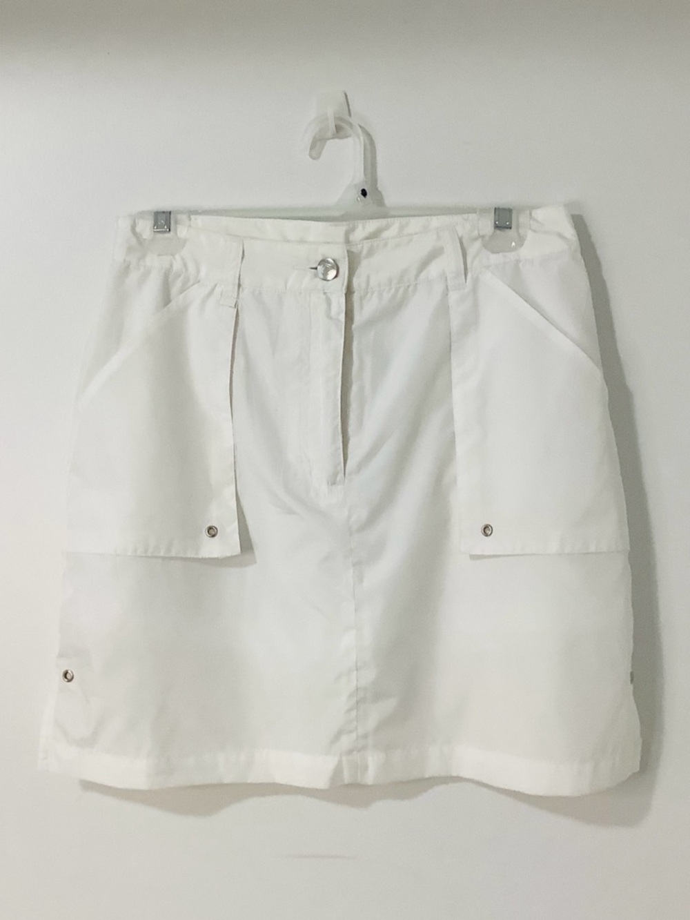 Daily Sports White Mini Skort (Skirt +Shorts) Golf, Badminton,Athletic etc. Sz.S